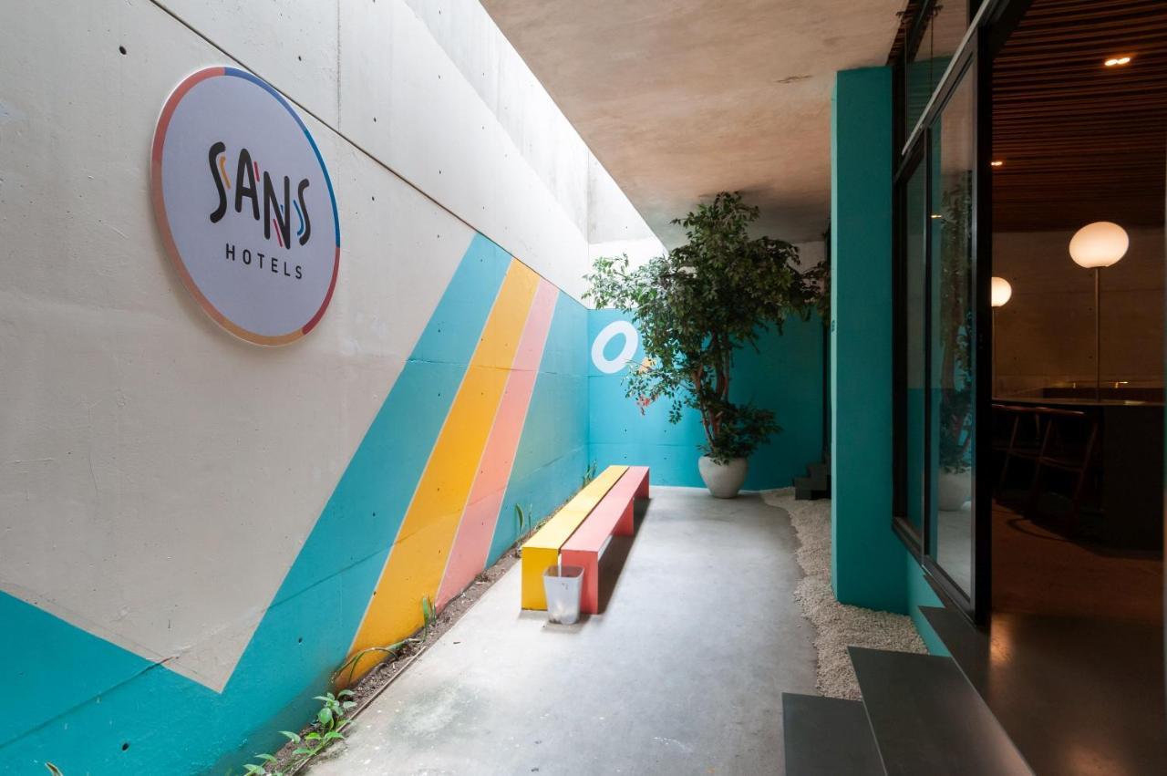 Sans Hotel Finest Medan Exterior photo